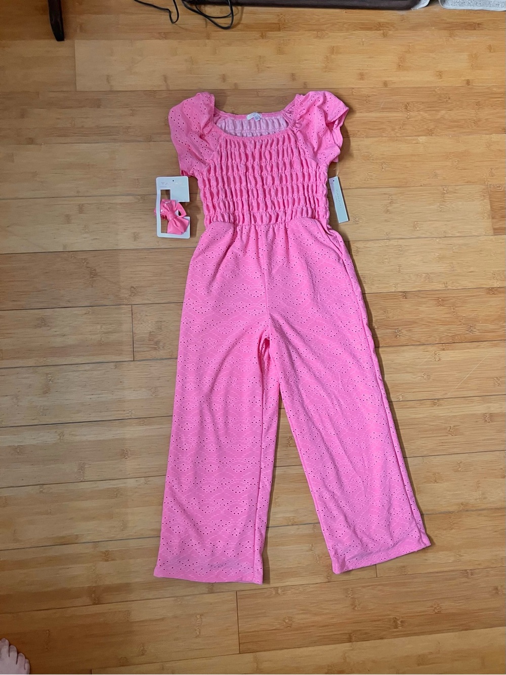 NWT Girls Size 8 Pink Eyelet Smocked Jumpsuit w/ Matching Hair Clip Outfit